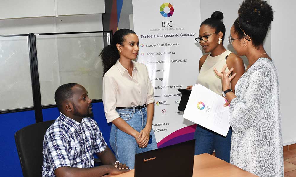 BIC lança “bootcamp” para promover sector empresarial com foco nas mulheres